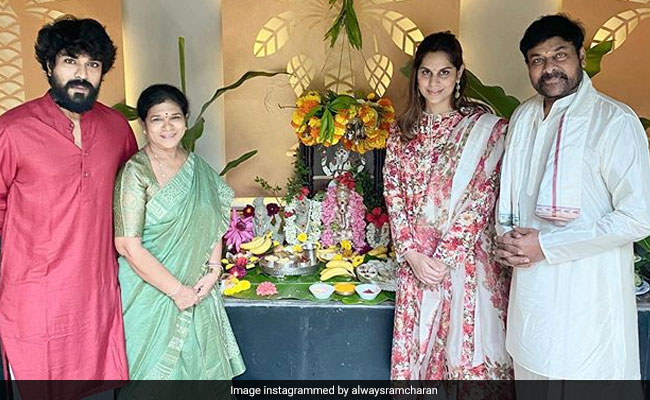 Chiranjeevi's Birthday Celebrations And Ganesh Chaturthi <I>Puja</i> Light Up His Home. Rana Daggubati, Jr NTR, Allu Arjun Post Wishes