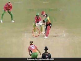 CPL 2020: इमरान ताहिर ने पिच पर ऐसे नचाई गेंद, छक्के की जगह हवा में टंगी गेंद और फिर... देखें Video CPL 2020: इमरान ताहिर ने पिच पर ऐसे नचाई गेंद, छक्के की जगह हवा में टंगी गेंद और फिर... देखें Video