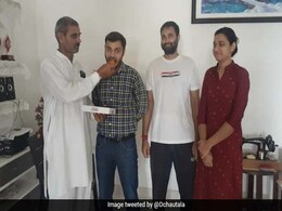 IRS अधिकारी के तौर पर काम करते हैं यूपीएससी टॉपर प्रदीप सिंह,  बनना चाहते हैं IAS ऑफिसर IRS अधिकारी के तौर पर काम करते हैं यूपीएससी टॉपर प्रदीप सिंह,  बनना चाहते हैं IAS ऑफिसर