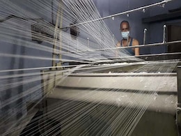 भारत की GDP में आई 23.9 फीसदी की भारी गिरावट तो फिल्म निर्माता बोले- इसे नजरअंदाज करें और... भारत की GDP में आई 23.9 फीसदी की भारी गिरावट तो फिल्म निर्माता बोले- इसे नजरअंदाज करें और...