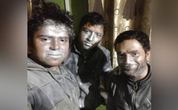 পুলওয়ামায় সিআরপিএফ কনভয়ে হামলা! এনআইএ'র ১৩,৫০০ পাতার চার্জশিট, মূল চাঁই জৈশ প্রধান পুলওয়ামায় সিআরপিএফ কনভয়ে হামলা! এনআইএ'র ১৩,৫০০ পাতার চার্জশিট, মূল চাঁই জৈশ প্রধান