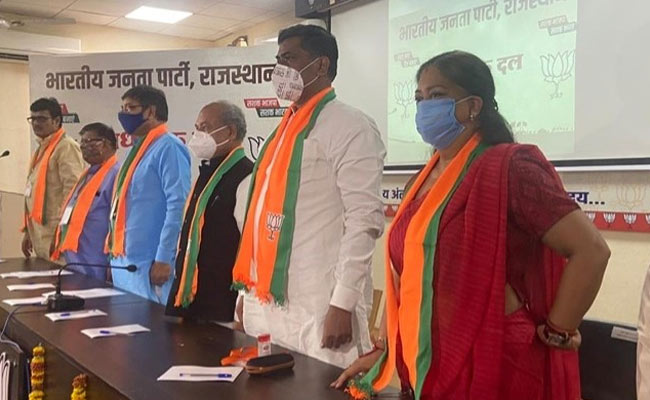 BJP, Forced To "Rework Strategy" After Rajasthan Congress Truce, Meets