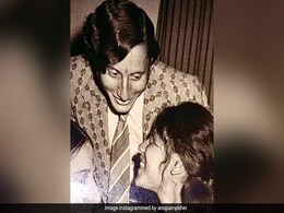 A 1974 Pic Of Anupam Kher, When He Was The "Dev Anand Of Shimla" A 1974 Pic Of Anupam Kher, When He Was The "Dev Anand Of Shimla"