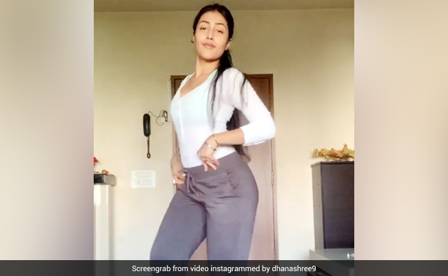 युजवेंद्र चहल की मंगेतर ने 'सपने में मिलती है' गाने पर किया बिंदास डांस, देखें Viral Dance Video