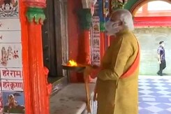PM Prays At Hanumangarhi Temple Before Ram Temple Ceremony PM Prays At Hanumangarhi Temple Before Ram Temple Ceremony