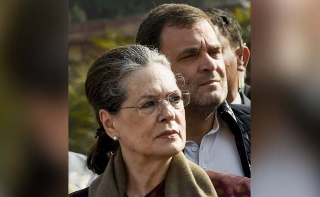 কংগ্রেস সভানেত্রী পদ থেকে ইস্তফা দেবেন বলে জানিয়ে দিলেন সনিয়া গান্ধি কংগ্রেস সভানেত্রী পদ থেকে ইস্তফা দেবেন বলে জানিয়ে দিলেন সনিয়া গান্ধি