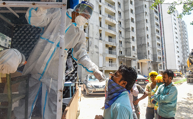 Global Coronavirus Cases Pass 25 Million-Mark: Report