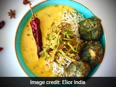 Rajasthani Kadhi With Tofu Palak Pakoda