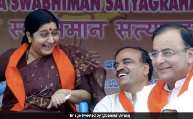 On Arun Jaitley's Death Anniversary, Bansuri Swaraj's Poignant Tribute