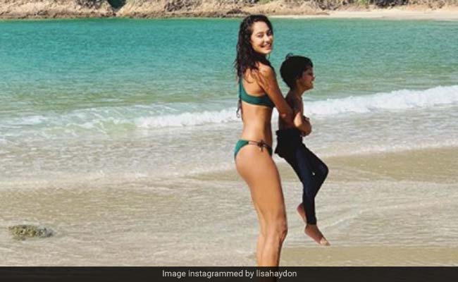Lisa Haydon's Secret To Clicking The Perfect Beach Pic (Strictly For Morning People)