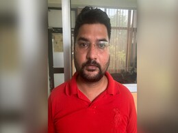 दिल्ली : पोंजी स्कीम के जरिए लोगों से करोड़ों की ठगी करने वाला गिरफ्तार दिल्ली : पोंजी स्कीम के जरिए लोगों से करोड़ों की ठगी करने वाला गिरफ्तार