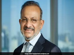 UAE Honours Indian Businessman For Philanthropic Work UAE Honours Indian Businessman For Philanthropic Work