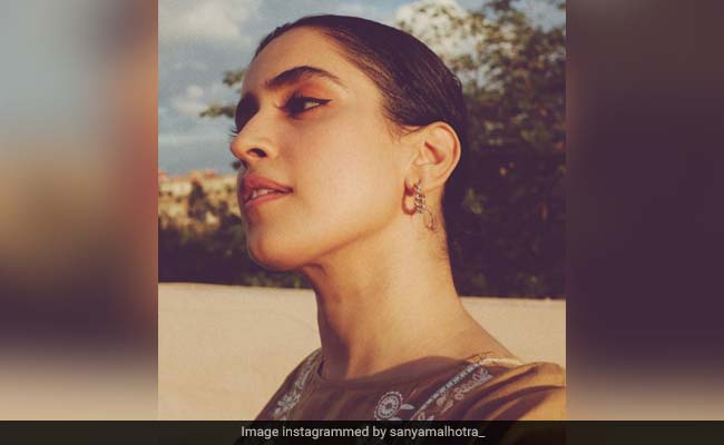 Golden Hour Glow For Sanya Malhotra (And Her Dewy Makeup)