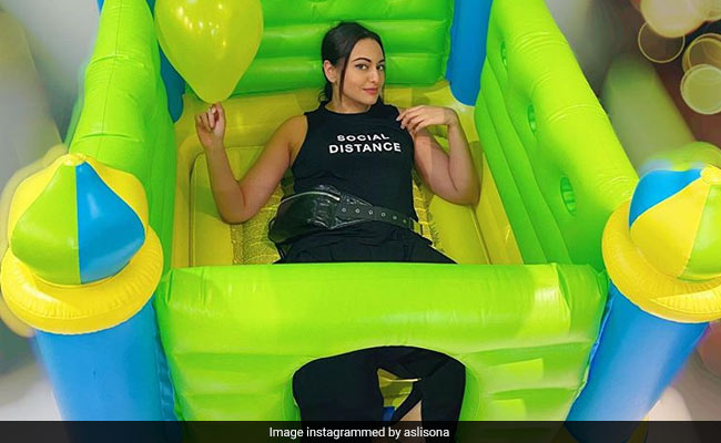 Sonakshi Sinha "Social Distances" In Her Castle Wearing A Slogan Tee