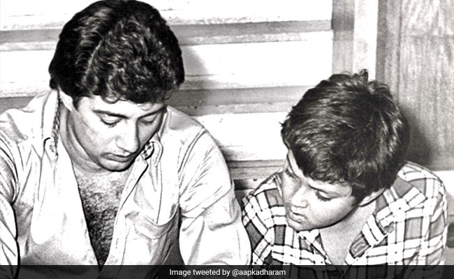 Sunny And Bobby Deol In A Major Blast From The Past. Pic Courtesy Dharmendra