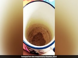 इरफान पठान ने बेगम के लिए बनाई कॉफी, पूछा- कैसी बनी है? तो पत्नी ने दिया यह जवाब... देखें Video इरफान पठान ने बेगम के लिए बनाई कॉफी, पूछा- कैसी बनी है? तो पत्नी ने दिया यह जवाब... देखें Video
