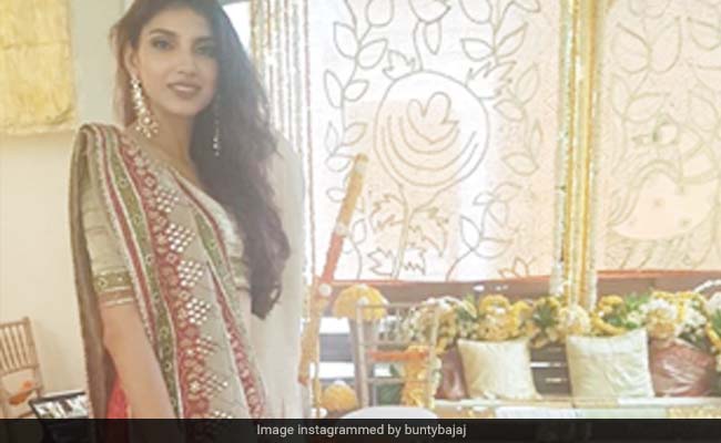 What Makes Miheeka Bajaj's Pre-Wedding <I>Lehenga</i> Extra Special