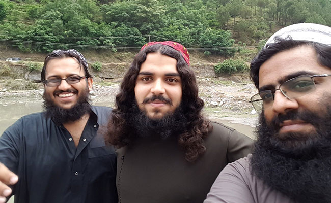 पुलवामा हमले के बाद 43 युवक आतंकी संगठन जैश-ए-मोहम्मद में शामिल हुए : सूत्र