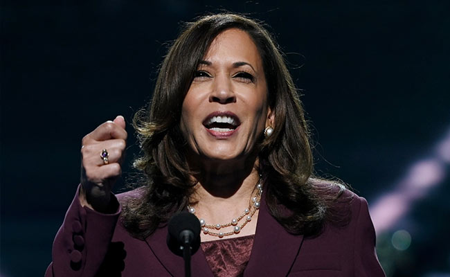 "Woman On Whose Shoulder I Stand": Kamala Harris Remembers Indian-Born Mother