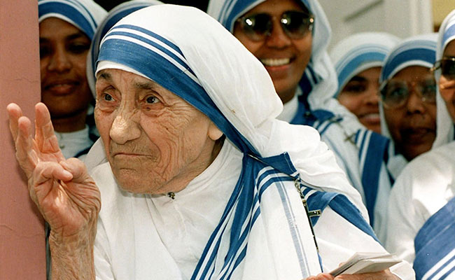 Mother Teresa Birth Anniversary: Her Early Life And Works
