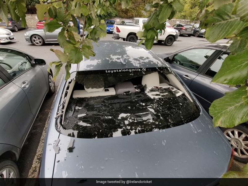 केविन ओ ब्रायन के लंबे छक्के ने चूर कर दिया उन्हीं की कार का शीशा,   Picture