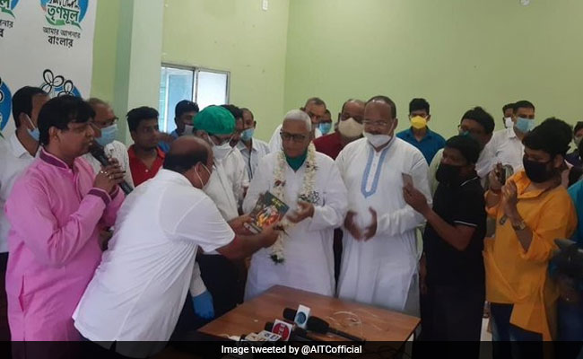 West Bengal Leader Returns To Trinamool Congress After A Year Of Joining BJP