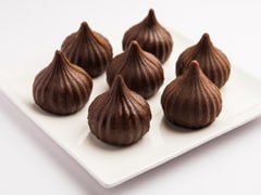 Ganesh Chaturthi Recipe: Make This Nutty Chocolate Modak And Make Your Festivities Even Sweeter Ganesh Chaturthi Recipe: Make This Nutty Chocolate Modak And Make Your Festivities Even Sweeter