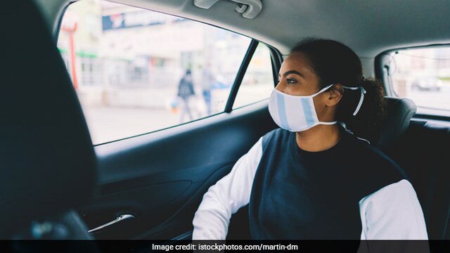 Wearing Face Masks tips: Wash your face regularly to prevent skin issues because of face mask