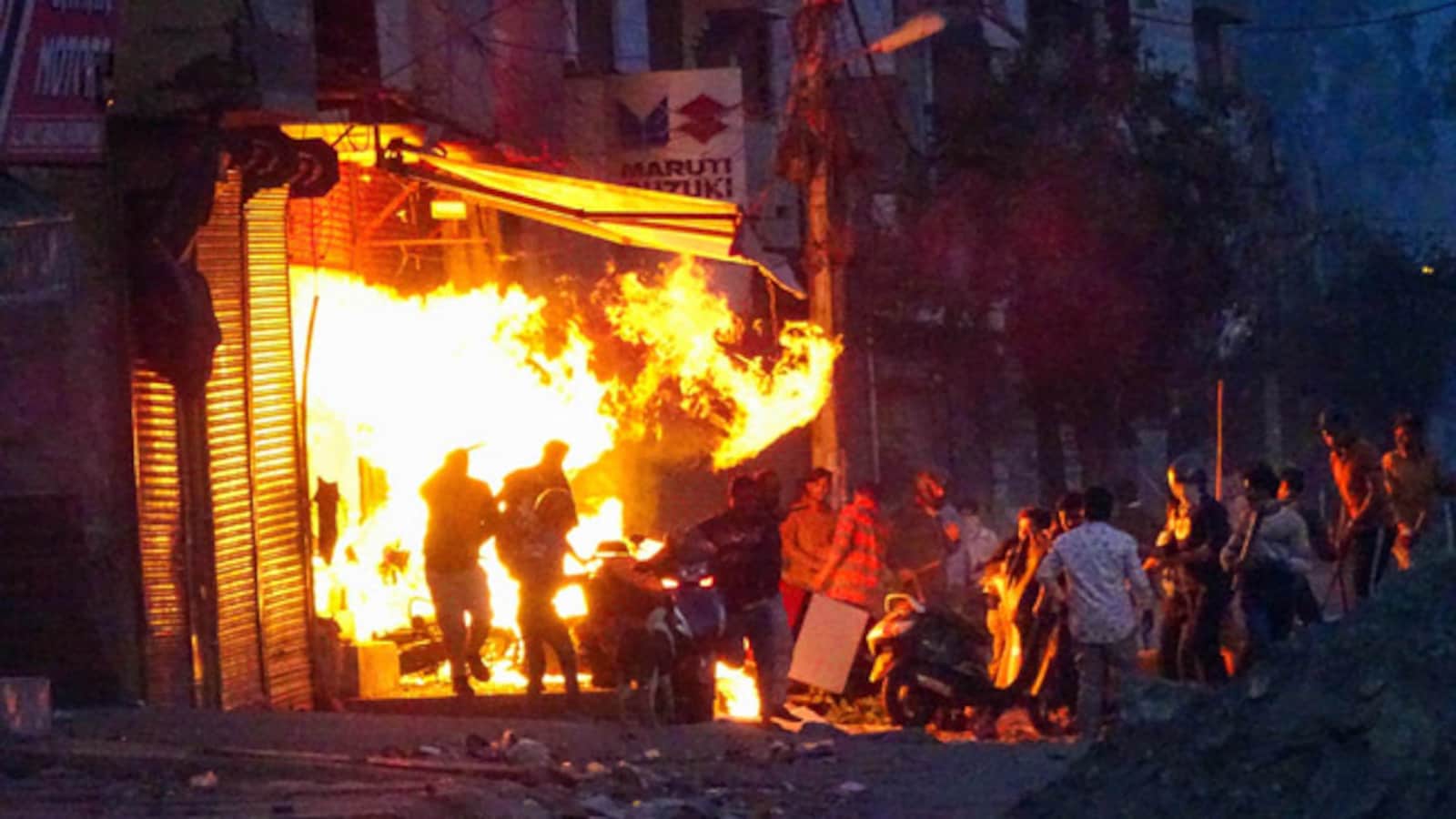 Pti Riots Court Frames Murder Charges Against AAP Leader Tahir Hussain, Others In ...