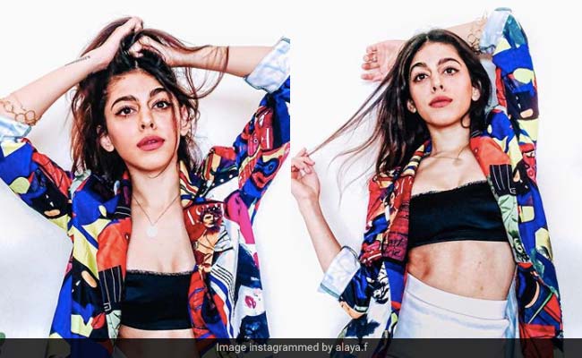 Alaya Furniturewala Shows Her Funky Side In A Quirky Printed Jacket