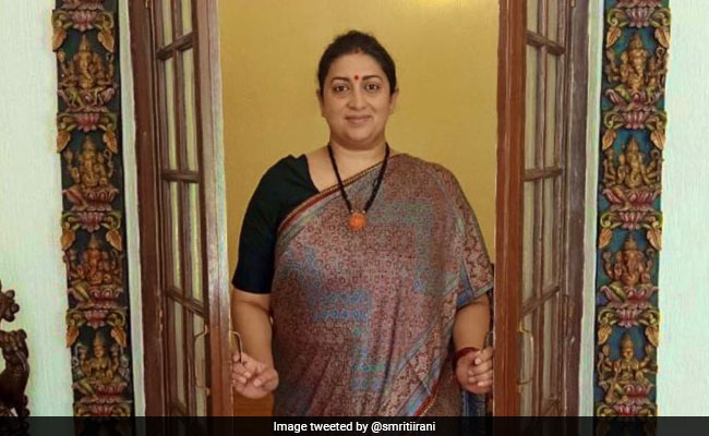 On National Handloom Day, Smriti Irani Asked For Pics. Bollywood Obliged