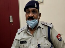 जौनपुर : रजिस्ट्री ऑफिस से वृद्ध महिला को उठा ले गए दबंग, पूरे कलेक्ट्रेट में हड़कंप जौनपुर : रजिस्ट्री ऑफिस से वृद्ध महिला को उठा ले गए दबंग, पूरे कलेक्ट्रेट में हड़कंप