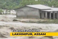 Flash Floods In Assam's Lakhimpur, Dhemaji Districts Leave 30,000 Affected Flash Floods In Assam's Lakhimpur, Dhemaji Districts Leave 30,000 Affected