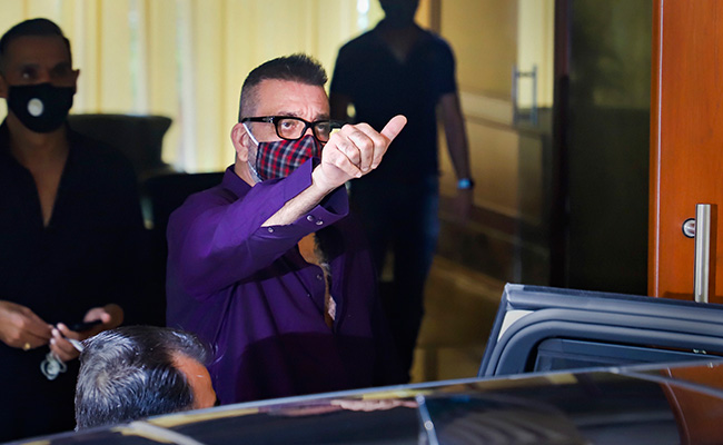 Sanjay Dutt Discharged From Hospital After Two-Day Stay