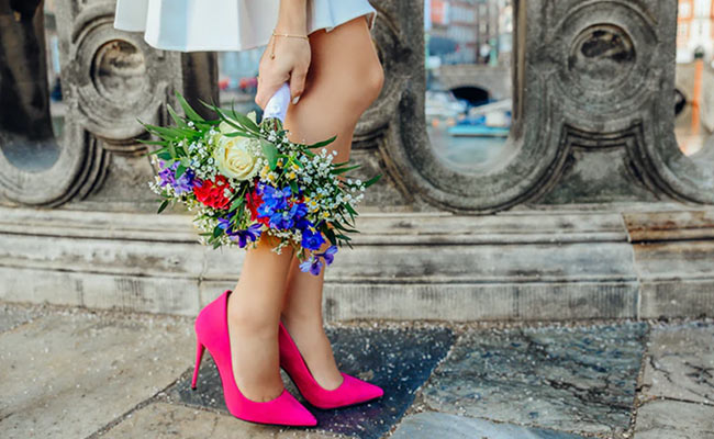 Amazon Freedom Sale: Upto 80% Off On Fancy Footwear