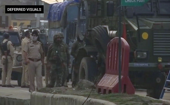 Cop Killed In Action, 3 Terrorists Shot Dead In Overnight Encounter In Jammu and Kashmir