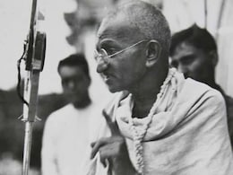 Gandhi Jayanti 2020 Quotes: महात्मा गांधी के इन 10 अनमोल विचारों से मिलती है प्रेरणा Gandhi Jayanti 2020 Quotes: महात्मा गांधी के इन 10 अनमोल विचारों से मिलती है प्रेरणा