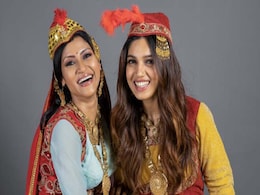 'डॉली किट्टी और वो चमकते सितारे' में नजर आएंगी भूमि पेडनेकर और कोंकोणा सेन, OTT पर रिलीज होगी फिल्म 'डॉली किट्टी और वो चमकते सितारे' में नजर आएंगी भूमि पेडनेकर और कोंकोणा सेन, OTT पर रिलीज होगी फिल्म