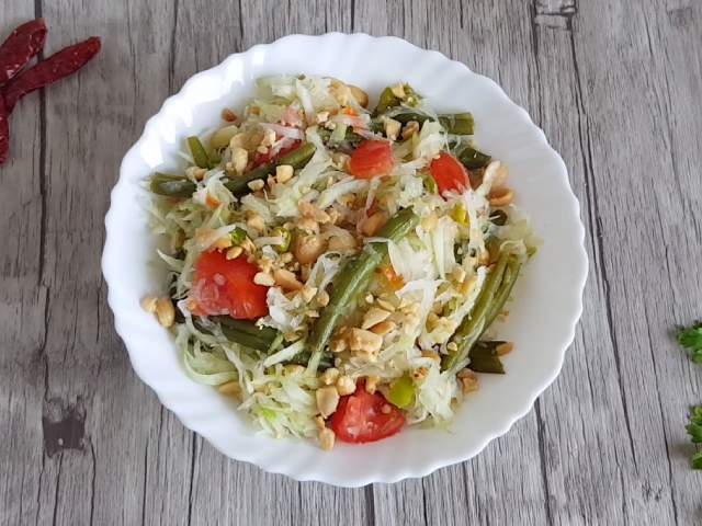 How To Make Raw Papaya Salad