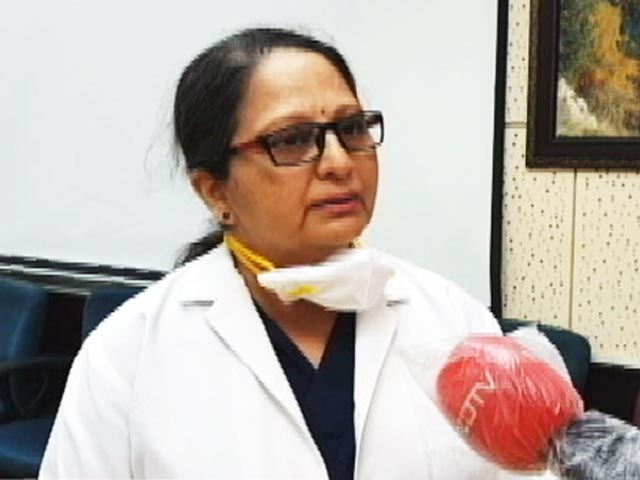 Doctors On PPE Kit Distribution By GiveIndia