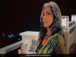 "Gave Me Goosebumps": Sonam Kapoor On Watching Dimple Kapadia In Tenet "Gave Me Goosebumps": Sonam Kapoor On Watching Dimple Kapadia In Tenet