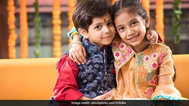 Raksha Bandhan 2020 gift ideas: You can give a gift hamper of herbal teas to your sibling