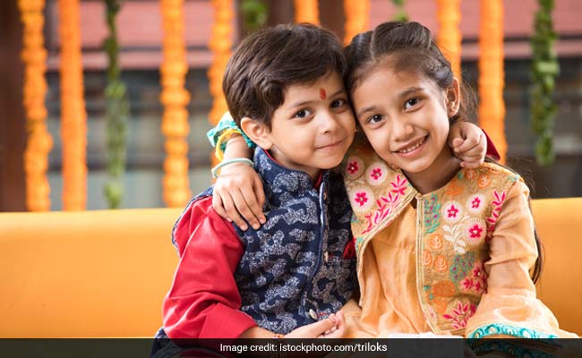 Raksha Bandhan 2020 gift ideas: You can give a gift hamper of herbal teas to your sibling