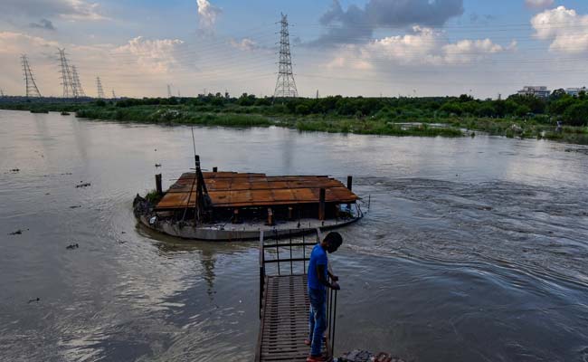 Water Level Of Yamuna River In Delhi Close To Warning Mark