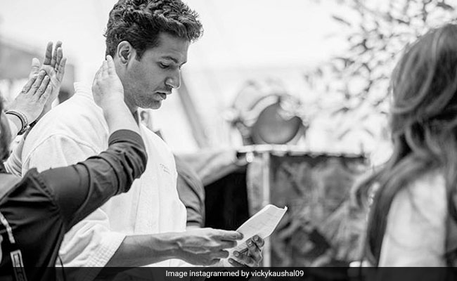 ICYDK: Vicky Kaushal Is Busy With The Alchemy Of Reading These Days
