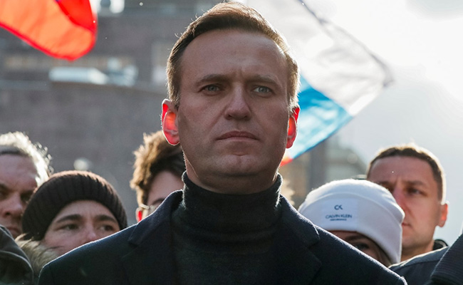 Alexei Navalny's Condition Improving, Police Guard Stepped Up: Report
