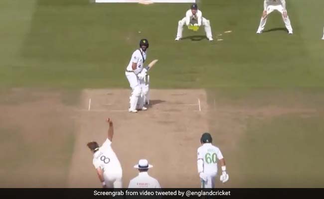 Eng Vs Pak: स्टुअर्ट ब्रॉड ने डाली ऐसी रहस्यमयी गेंद, आउट होने के बाद ऐसे देखने लगा पाक बल्लेबाज... देखें Video