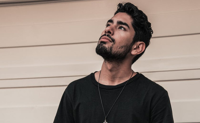 Make These Men's T-Shirts Style Staples In Your Wardrobe