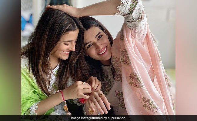 Raksha Bandhan 2020: A Sister-Special Rakhi For Malaika Arora, Kriti Sanon, Taapsee Pannu, Ananya Panday