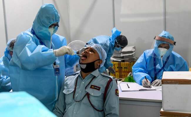 देश में कोवि‍ड 19 के 52,050 नए मामले केस, कुल संख्या 18,55,745 हुई